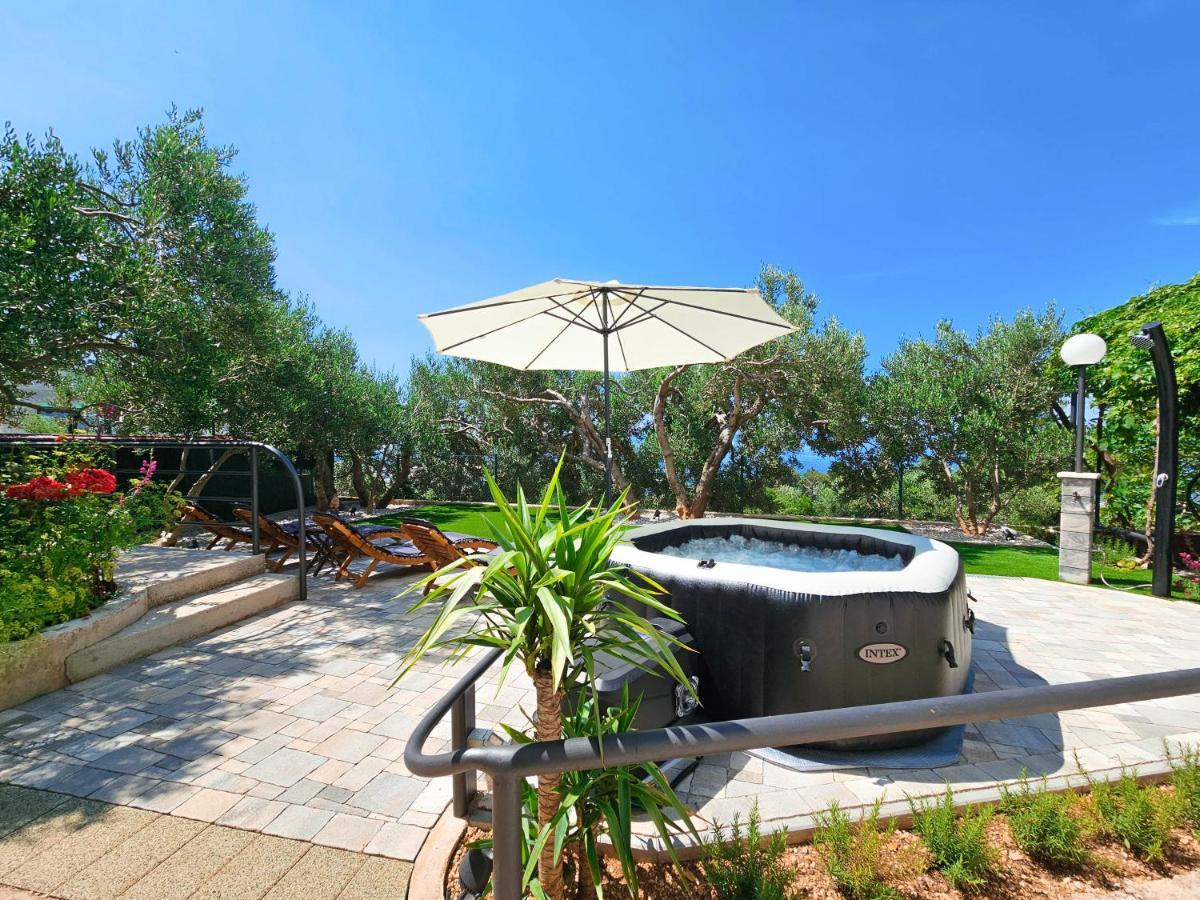 Apartments Vukovic Vanja Makarska Ngoại thất bức ảnh